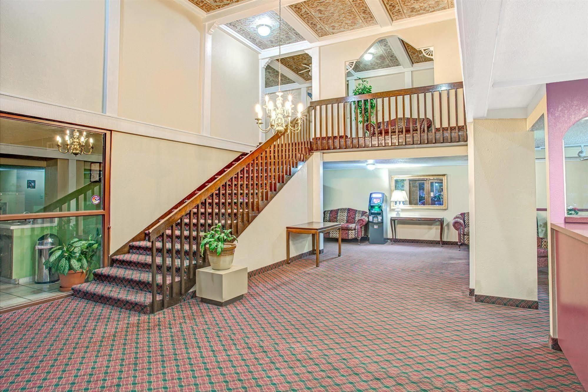 Knights Inn Memphis Airport Bagian luar foto